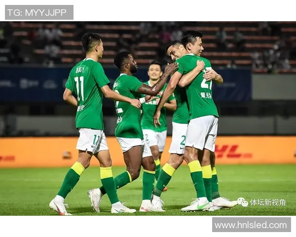 杭州篮球队在世锦赛积分榜上以75分稳居第一名展现强劲实力