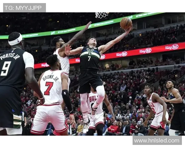 公牛与雄鹿激战正酣1-6系列赛精彩回顾与分析