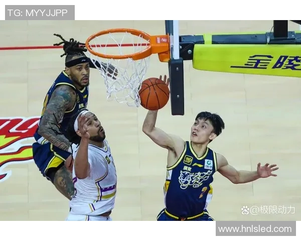 CBA广东队与北京队精彩对决录像回放及赛后分析分享