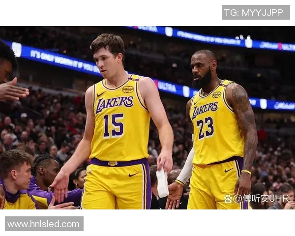 湖人对阵鹈鹕精彩图文直播全程回顾与赛况分析